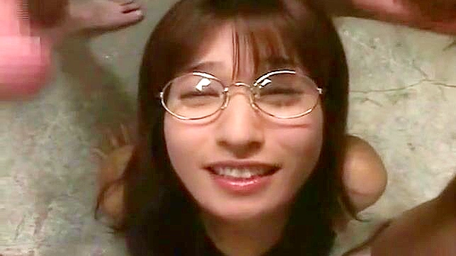Exotic Japanese Goddess An Nanba Takes Loads & Swallows Deeply