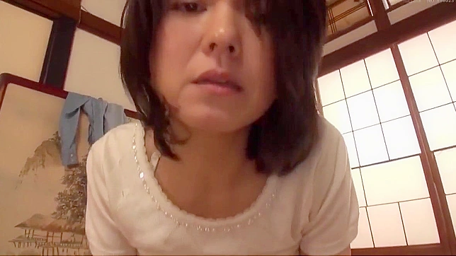 Seductive Jav Star Passionately Takes His Morning Hardness!