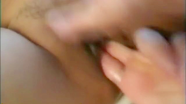 Hot Chinese Beauty Tempts You With Steamy Oral Pleasure