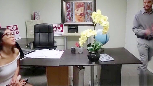 Saucy Office Playtime - Hot Chinese Chick Seduces The New Boss