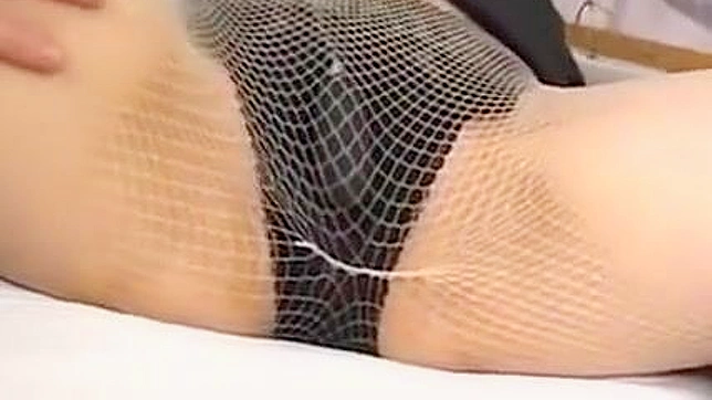 Seductive Japanese Beauty Chinatsu Gives Epic Blowjob & Ride