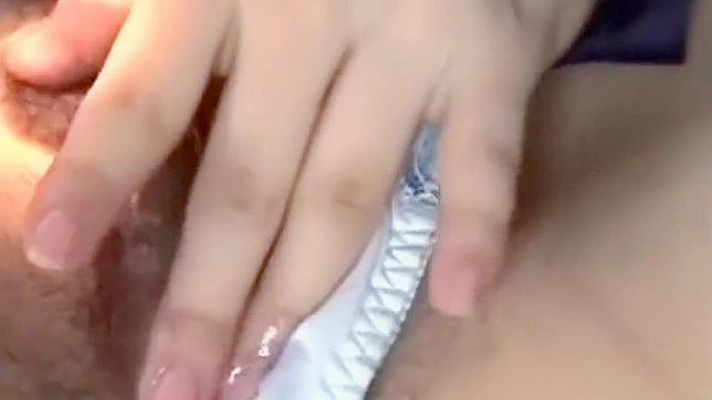 Lustful Chinese Schoolgirls 18+ Squirt Juices For Ultimate Masturbation
