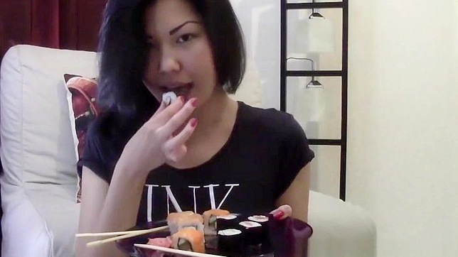Alluring Miranda Shows Off Her Steamy Solo Pleasing Skills