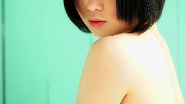 Enchanting Minori Shows Off Her Luscious Body In Seductive Lace