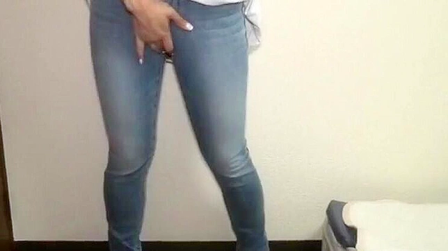 Cute Girl 18+ Rubbing Her Pussy Until Jeans Are Soaked Wet