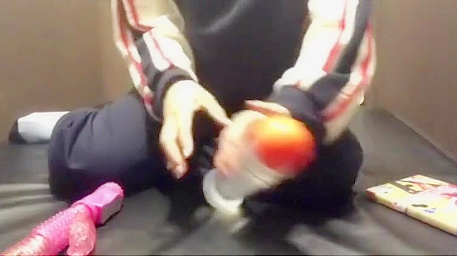 Sultry Japanese Star Shows Off Her Xxx Delights Solo Style