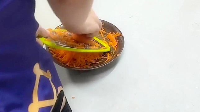 Seductive Japanese Star Uses Carrots Until She Climaxes Hard