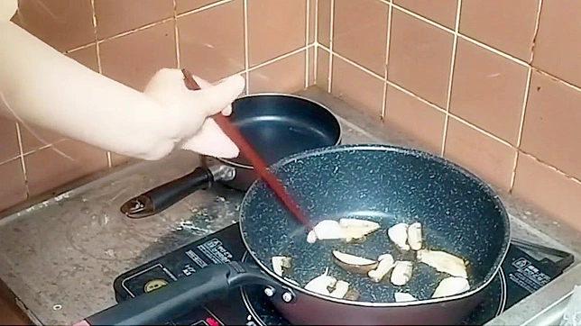 Seductive Japanese Star Uses Carrots Until She Climaxes Hard