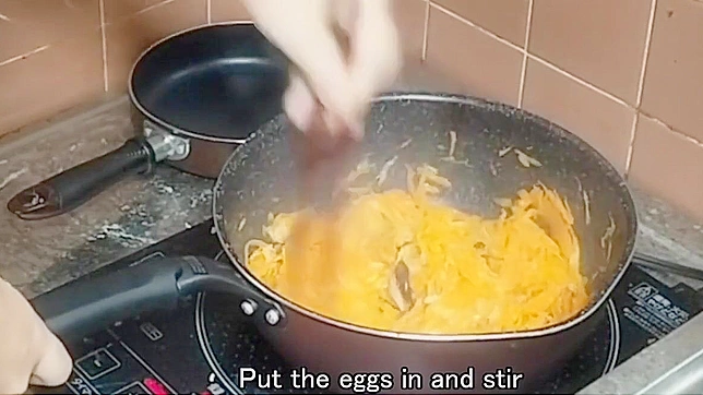 Seductive Japanese Star Uses Carrots Until She Climaxes Hard