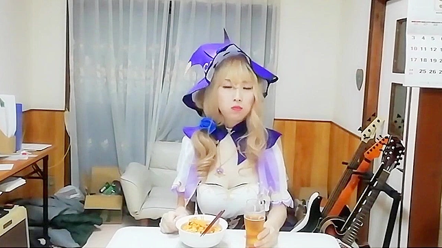 Seductive Japanese Star Uses Carrots Until She Climaxes Hard