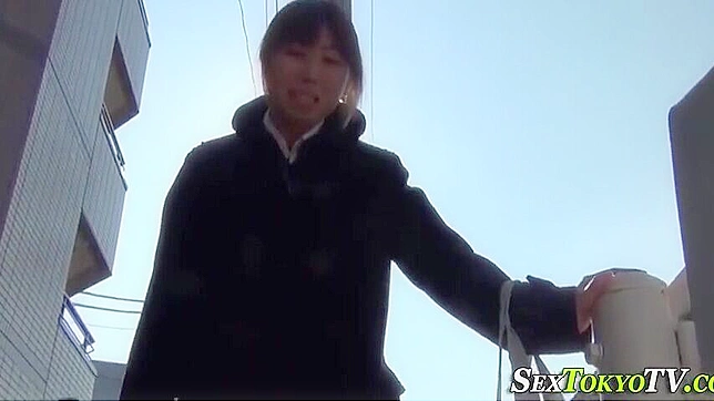 Hot Sultry Teen 18+ Queen Self-Pleases in Stunning Detail