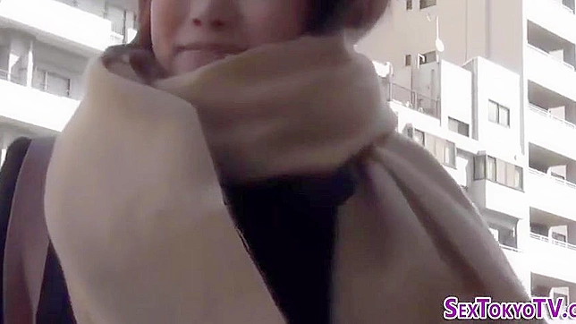 Luscious Asian Beauty Shows Off Her Sexy Body In Steamy Scene