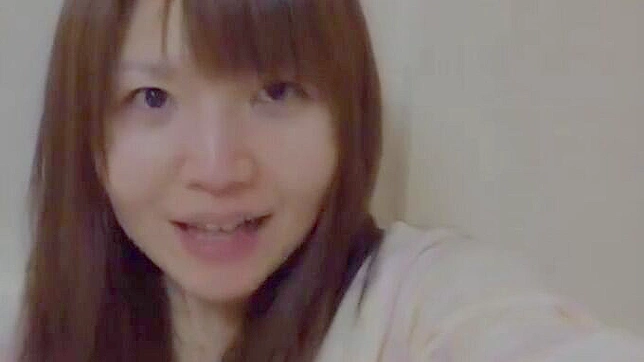 Sizzling Wet 18-Yr-Japanese Girl's 18+ Steamy Piss Party Frenzy
