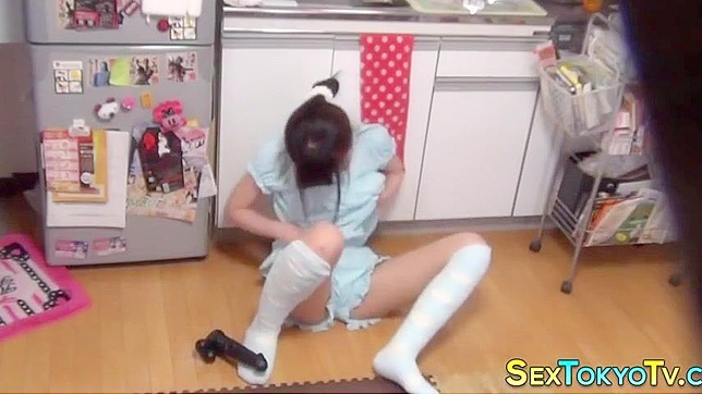 Japanese Beauty Tempts With Seductive Blowjob & Passionate Sex Act
