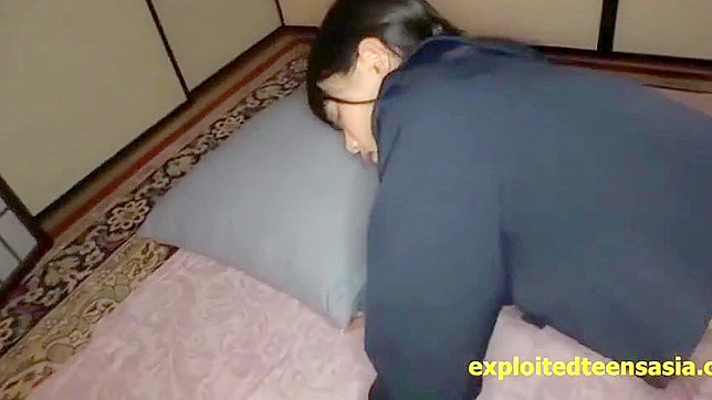 Luscious 18-Year-Old Yammy's Surrendering Virgin Body
