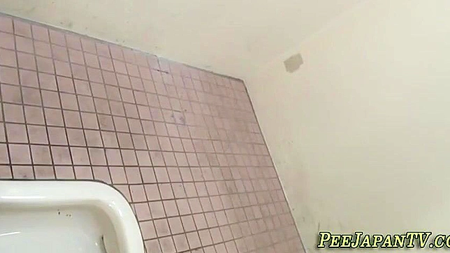 Exposed Japanese Girls Peeing Privately - Hot Asian Wet Action