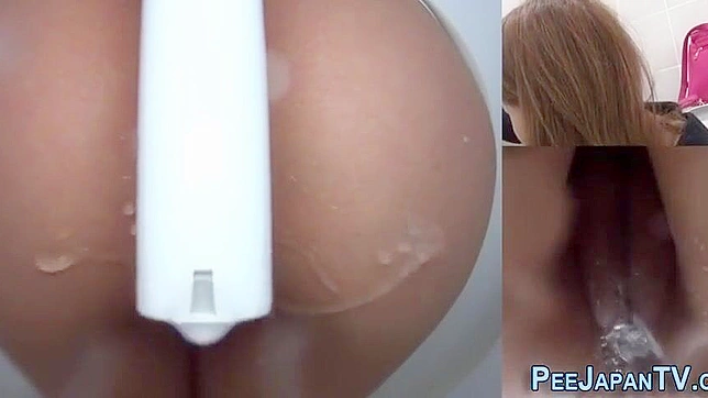 Sexy Japanese Milf Pleasures Her Lover While Peeing