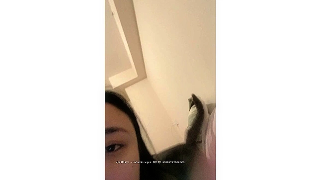 Sizzling Japanese Girls Show Off Their Sexy Secrets In Selfie Snaps