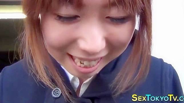 Seductive Japanese Goddess Shows Off Her Steamy Vagina