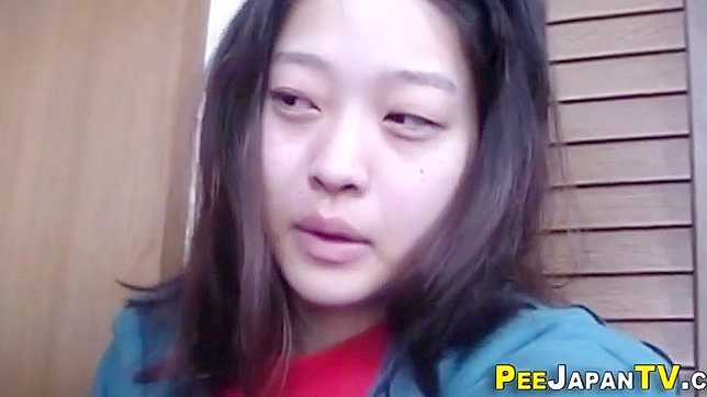 Teen Japanese Star Shows Pee Trick Before Hot Sex Showdown