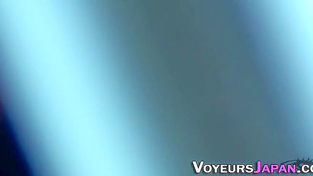 Amateur Teen Seduces With Luscious Sex Appeal & Deep Passionate Kisses