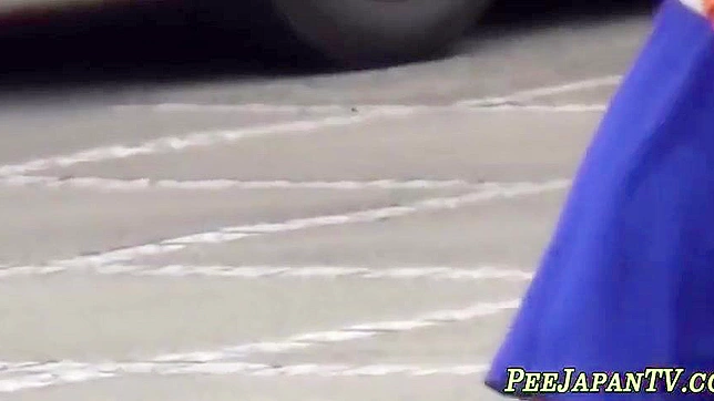 Naughty Japanese Teen 18+ Bares Lipstick Kisses Outdoors for Thrills