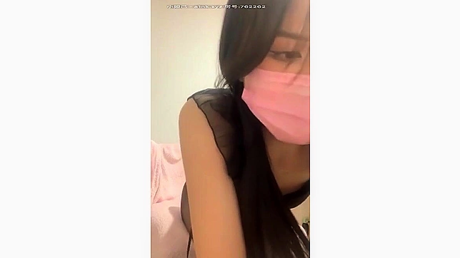 Sneaky Japanese Beauties Show Off Their Bodies In Private Moments