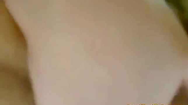 Luscious Chinese Beauty Reveals Her Seductive Secrets Fully