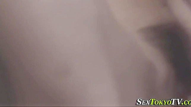 Sizzling Asian Vixen Tempts Her Way Into Ecstatic Climax