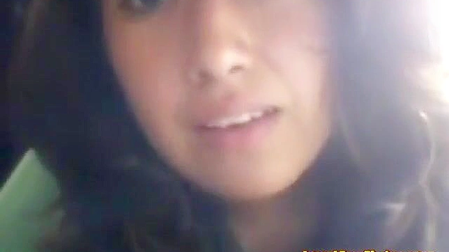 Sexy Mexican Temptress Carolina Juarez Reveals Seductive Curves