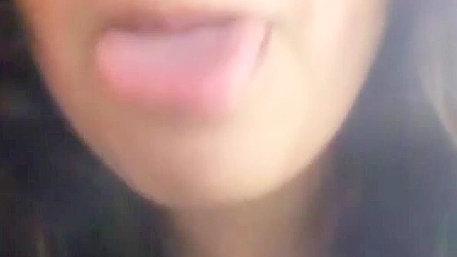 Sexy Mexican Temptress Carolina Juarez Reveals Seductive Curves