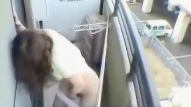 Seductive Japanese Chick Dances Naked Before Getting Fucked Hard