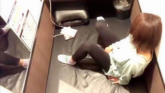 Luscious Milf Takes Charge In Hot Japanese Erotic Showdown