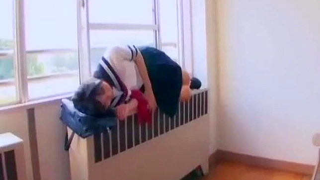 Seductive Japanese Beauty Teasing Before Hot Fuck Fest