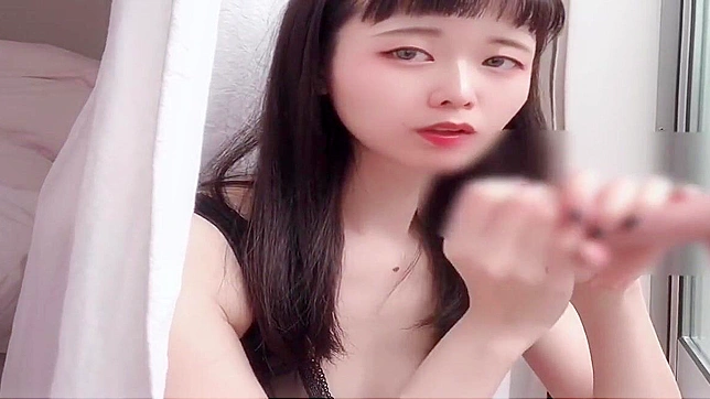 Hot Japanese Milf Delivers Mind Blowing Hand Job Fantasies Live