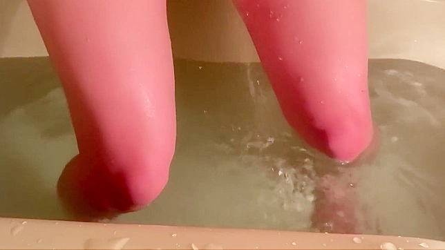 Juicy Japanese Temptress Showcases Her Massive Tits Live!
