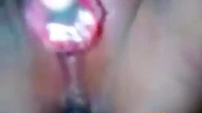 Luscious Japanese Girls Masturbate Seductively On Their Phones