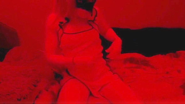 Seductive Showcasing My Curves & Tempting Pussy Close-Up