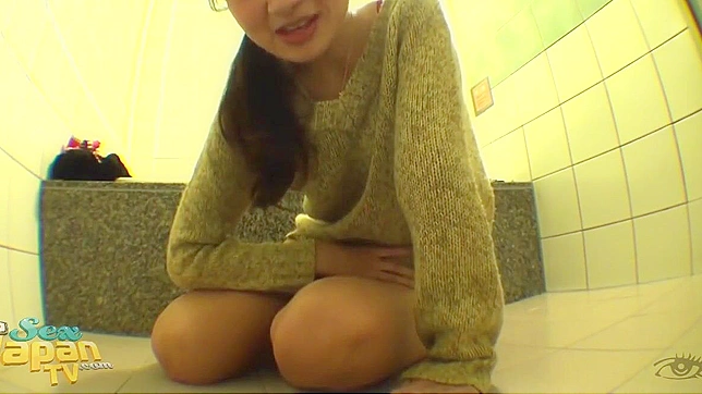 Seductive Japanese Cutie Chats & Teases You Live Online Now