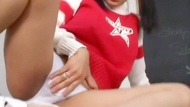 Mika Tan's Ultimate Solo Show - Passionate Pleasure Unleashed!