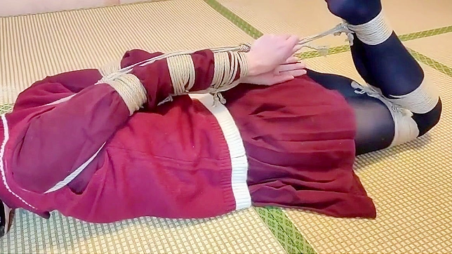 Kazuha Minami Tempts With Luscious Titties For Hot Asia Shoot