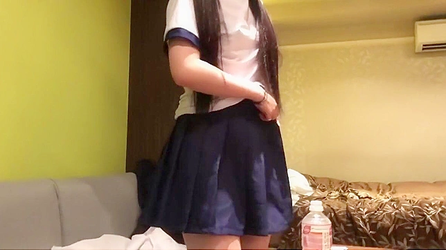 Sensual Japanese Lady Rides Hard & Gives Intense Blowjob Fun