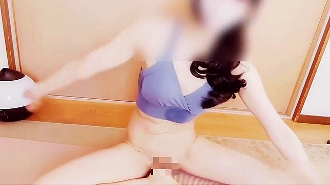 Luscious Japanese Sluts Show Off Without Panties For Raw Sex