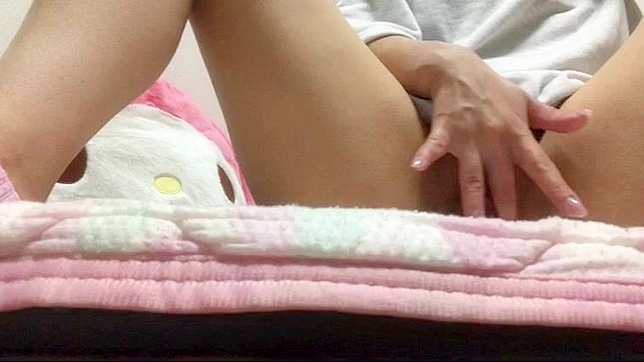 Sensual Japanese Baby Self-Pleasure Amidst Lover’s Aroma