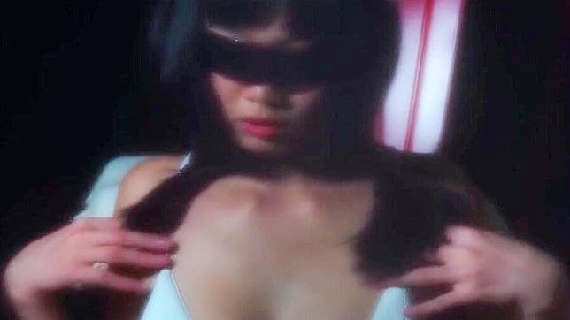 Japanese Teen 18+ Reveals Her Lush Body for Sensual Initiation