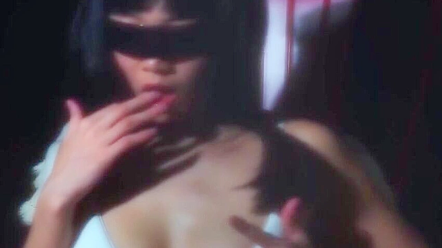 Japanese Teen 18+ Reveals Her Lush Body for Sensual Initiation