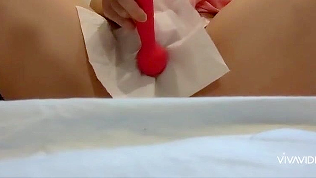 Sizzling Japanese Cam Star Offers Explicit Private Show Delight