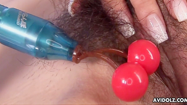 Luscious Japanese Star Hirota Squirms With Vibrator Blissfully