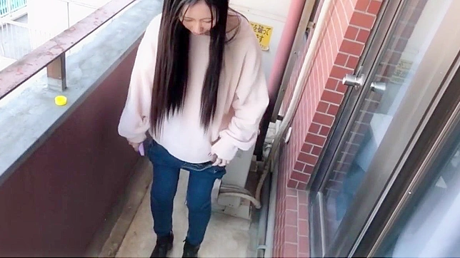 Irresistibly Hot Japanese Babes Seducing Men In Steamy Scenes