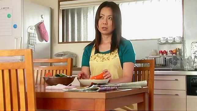 Sexy Asian Milf Uses Carrot For Hot Solo Orgasm Craziness